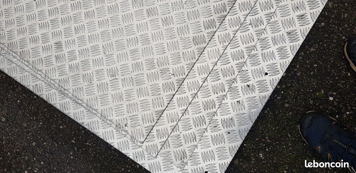 Tôle aluminium damier (image 2)