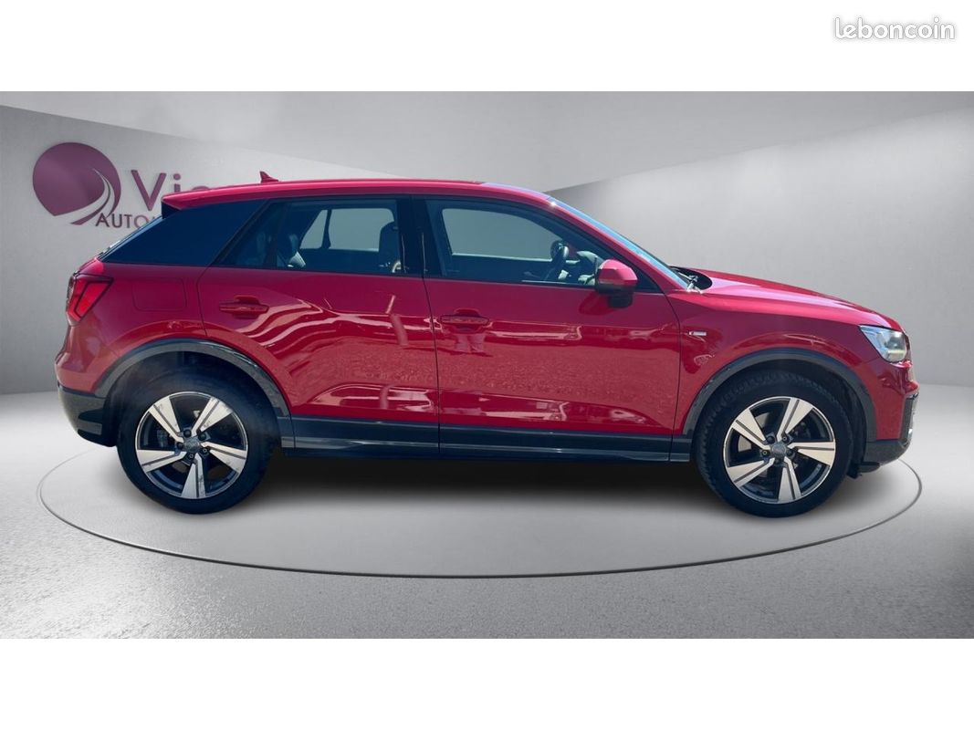 AUDI Q2 1.4 TFSI ESSENCE 150 BVA S Line - CAMERA DE RECUL / SIEGES CHAUFFANTS / BLUETOOTH (image 4)