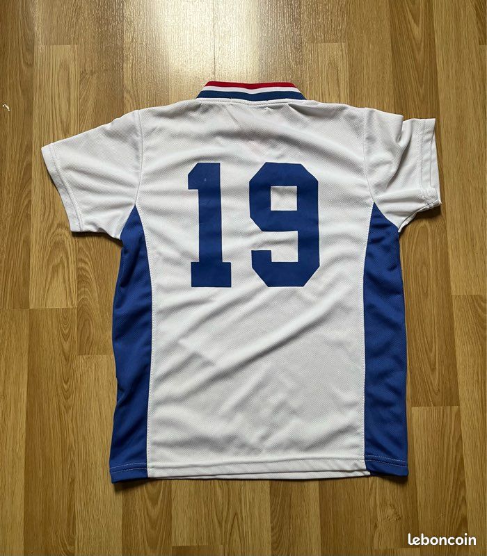 Maillot Vintage FCGB (Girondins De Bordeaux) – Floqué Et D'occasion