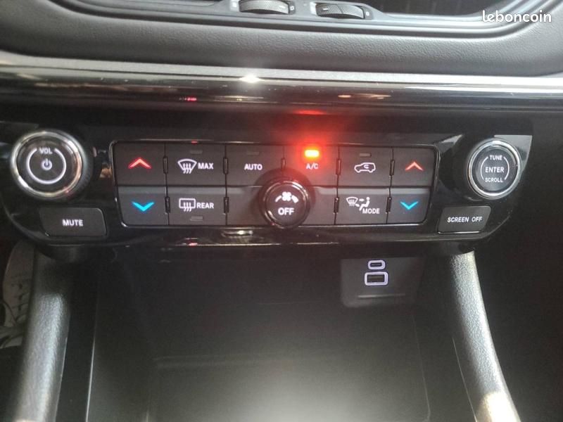 Jeep Compass 1.5 Turbo T4 130ch MHEV Summit 4x2 BVR7 (image 28)