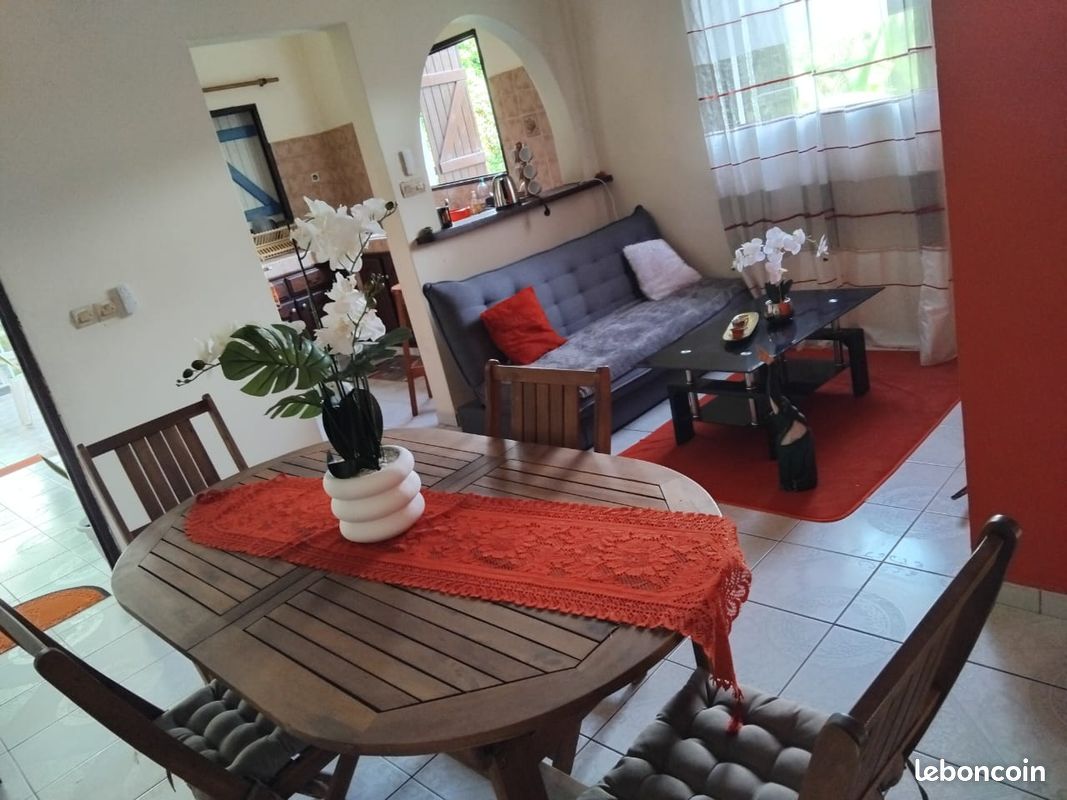 Maison 2 pièces 55 m² · à Sainte-Anne · 55 m² · 600 €