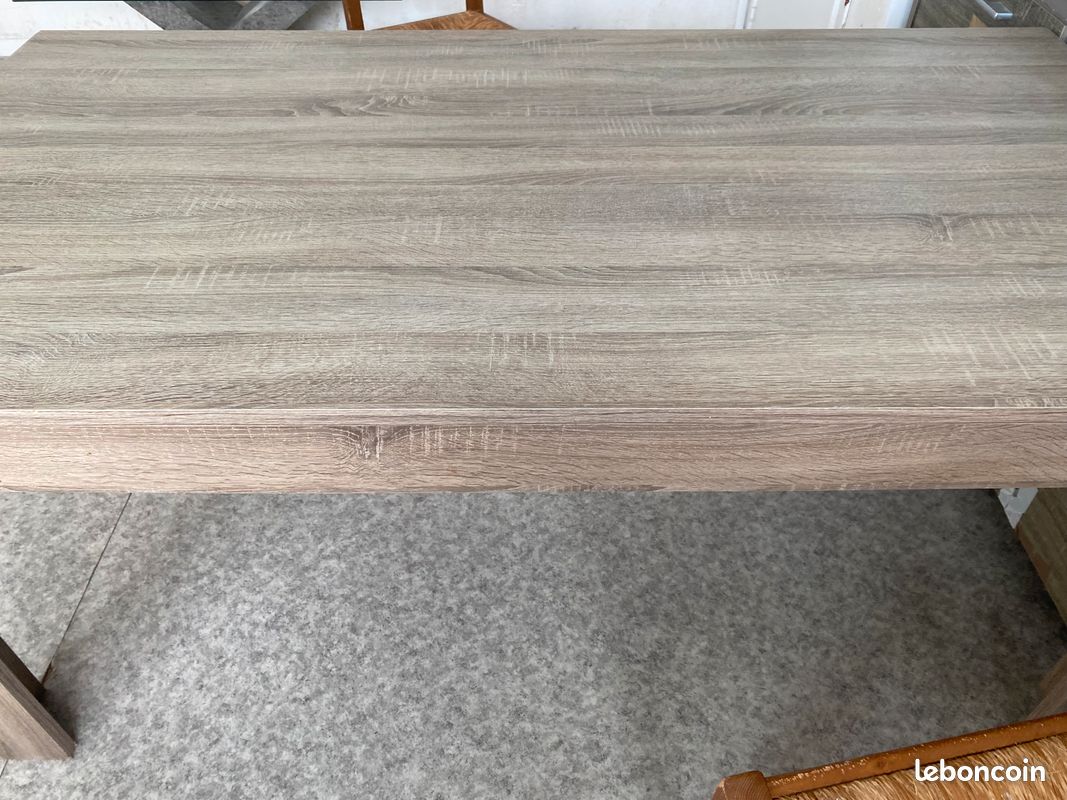 Grande table de salle a mangé (image 3)
