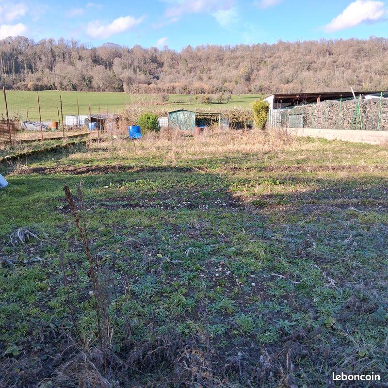Vends terrain à bâtir · à Tréveray · 15 000 €