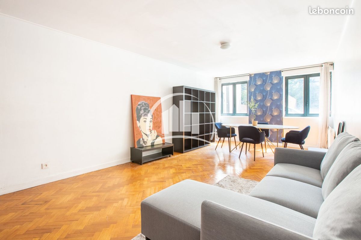 Appartement 3 pièces 71 m² · à Vincennes · 71 m² · 2 064 €