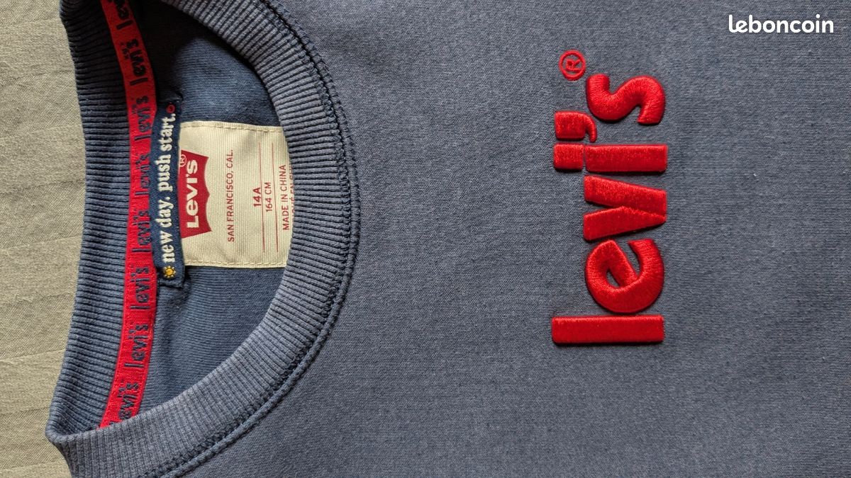 Pull Levis bleu 14 ans (image 3)