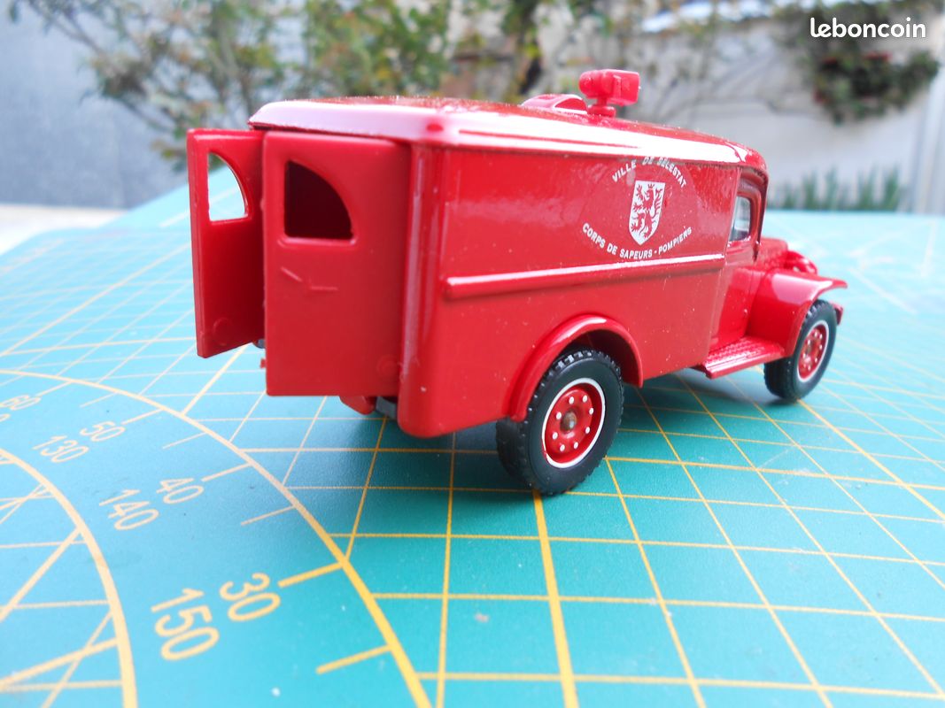 Solido 1/50 Dodge Dépannage 2e DB – WW2 – Réf 6144 – Neuf Sous Boîte