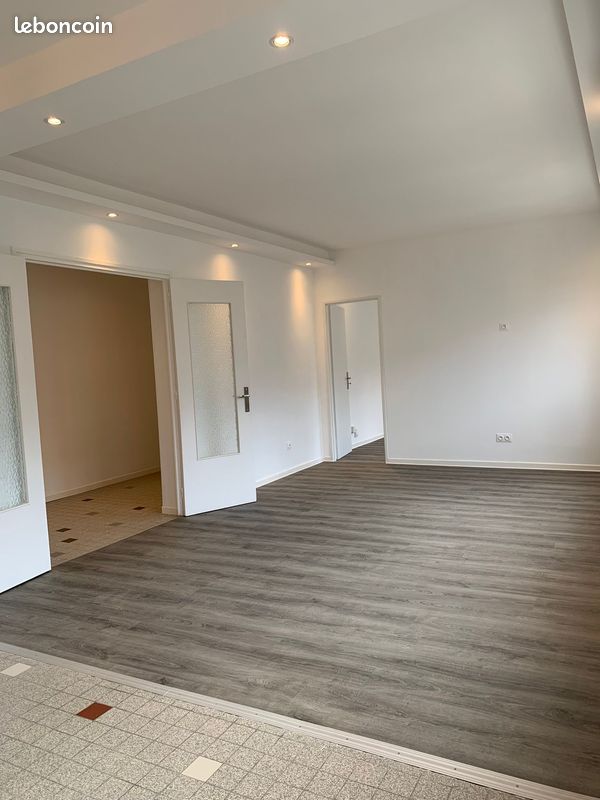 Appartement 5 pièces 93 m² · à Villefranche-sur-Saône · 93 m² · 1 250 €/mois