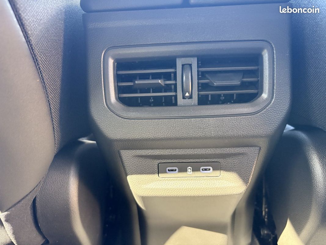 Renault Austral esprit Alpine full hybrid E-Tech 200 -26 (image 15)