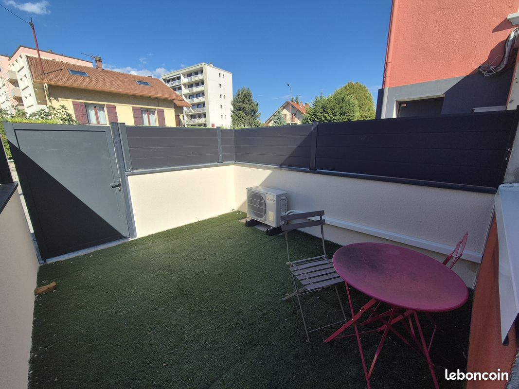 Appartement 1 pièce 17 m² · à Seyssinet-Pariset · 17 m² · 469 €/mois