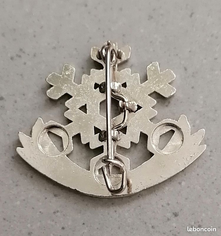 Broche (insigne) ESF En Cristal - Fédération Française De L'École De Ski - Signé Fournier - Occasion