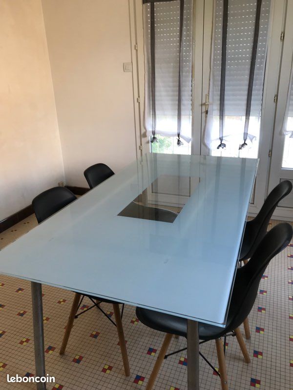 Belle table en verre (image 6)