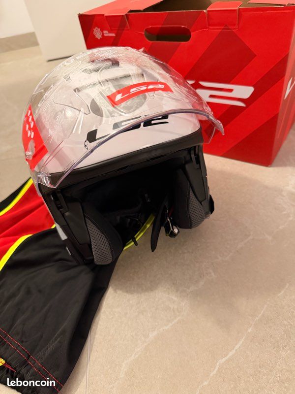 Casque jet LS2 état neuf (image 3)