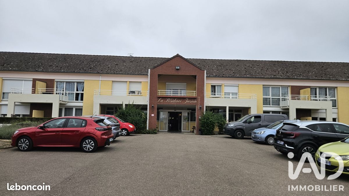 Appartement 1 pièce 32 m² · à Thorigny-sur-Oreuse · 32 m² · 49 000 €