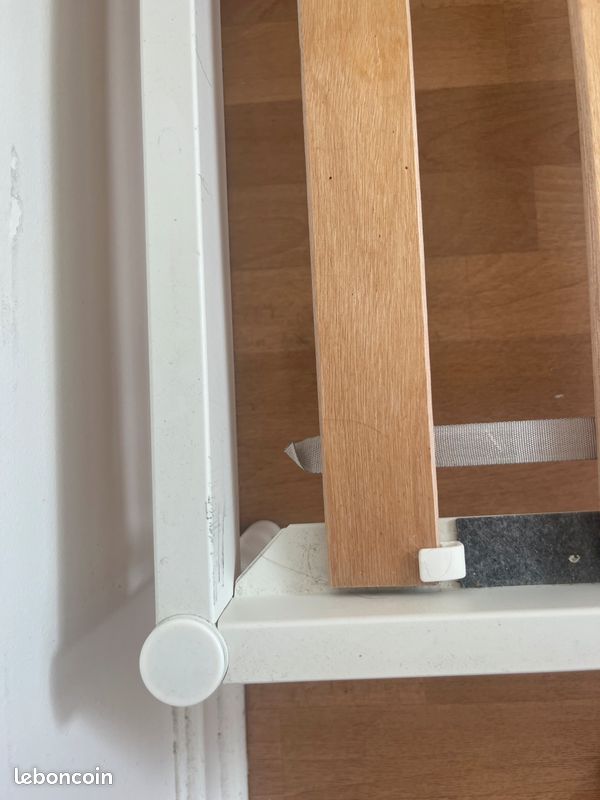 Lit IKEA avec matelas (image 9)