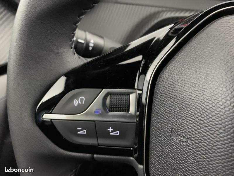 PEUGEOT 2008 100 ch BVM6 STYLE (image 15)