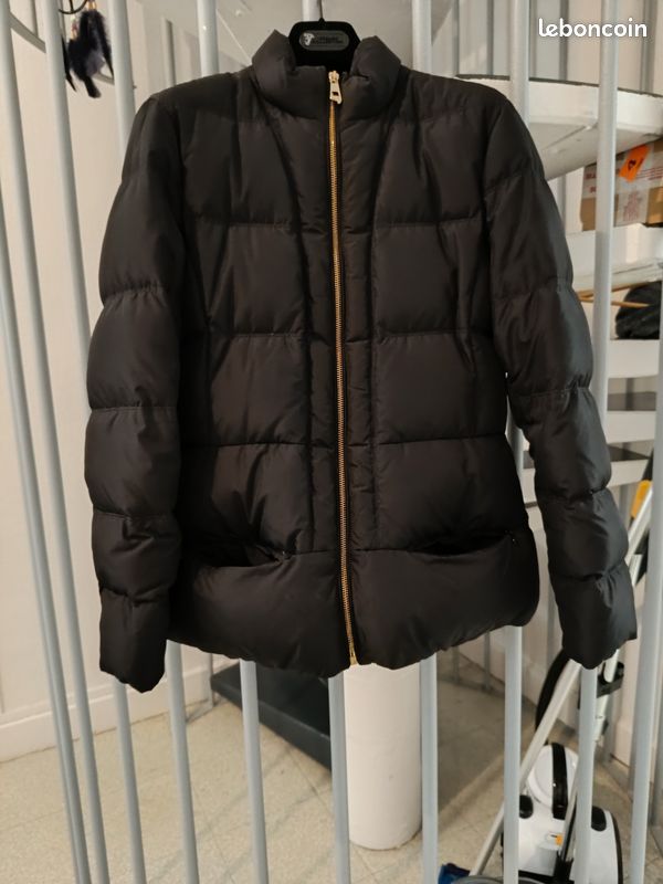 Doudoune Versace femme Vêtements