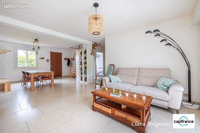 Maison 4 pièces 105 m² · à Avrainville · 105 m² · 359 000 €