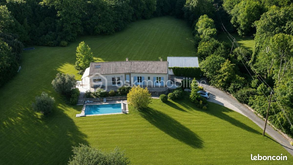 Maison 6 pièces 180 m² · à Saint-Pons-de-Thomières · 180 m² · 380 000 €