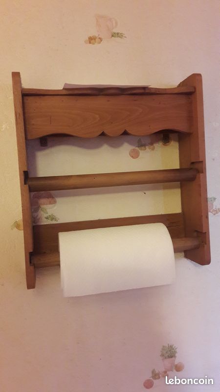 Dévidoir en bois (image 1)