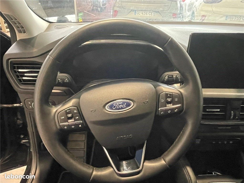 Ford Focus IV SW 1.0 FLEXIFUEL 125 S&S MHEV Titanium X Business (image 18)