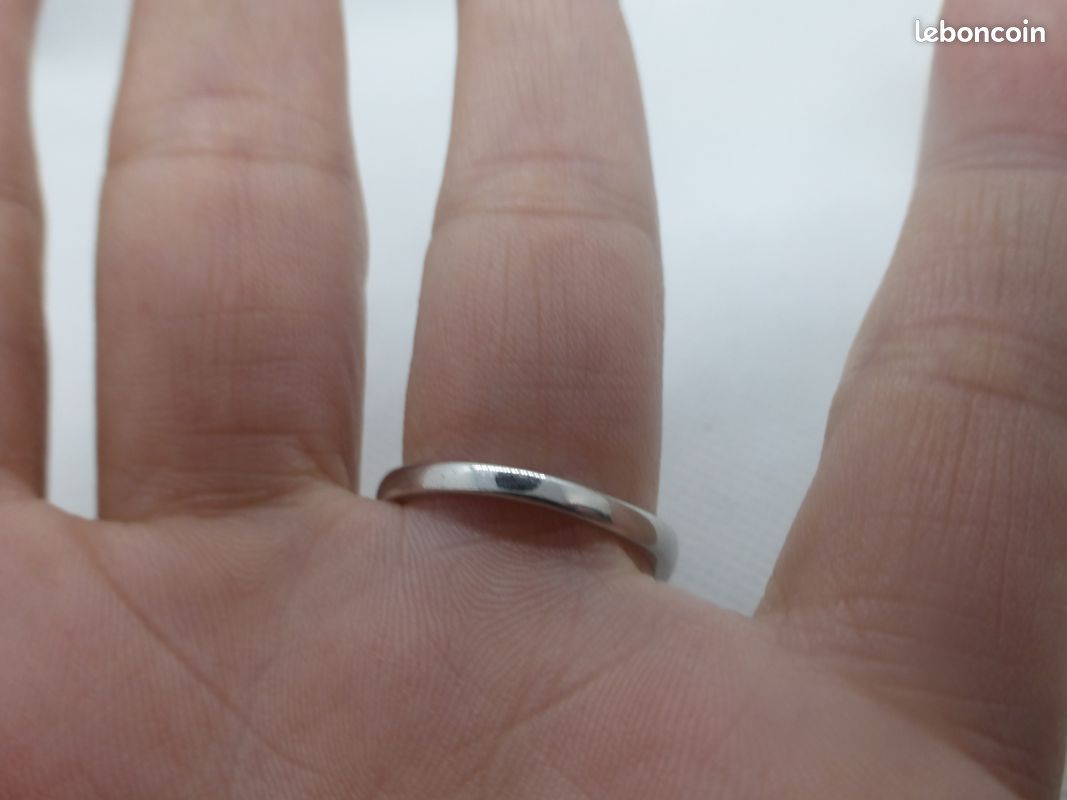 Bague neuve fantaisie métal et strass blanc 3,14gr t.56 (image 3)