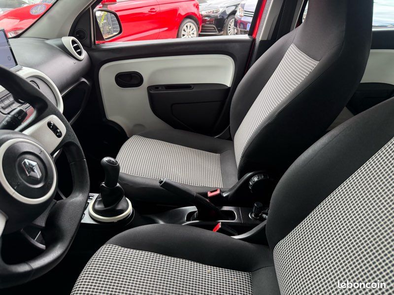 RENAULT TWINGO III 1.0 SCE 12v eco 71cv /multimedia/carplay/gps (image 15)