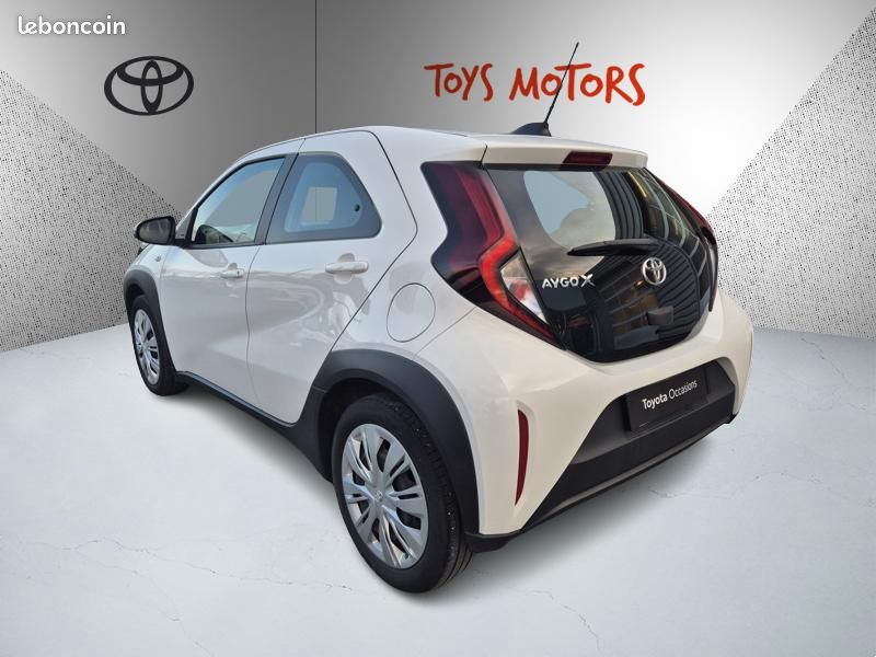 Toyota aygo x 1.0 VVT-i 72 Dynamic MY23 (image 3)