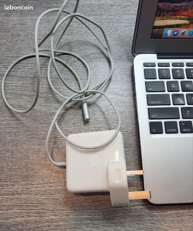 Macbook Air 2011 plus haut-parleur Bose (image 5)