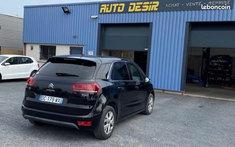 Citroën c4 Picasso 1.6 hdi 115 (image 2)