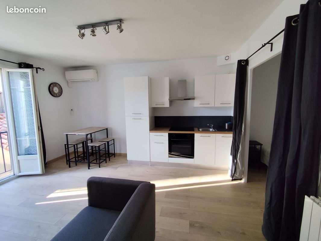 Appartement 1 pièce 44 m² · à Salon-de-Provence · 44 m² · 660 €