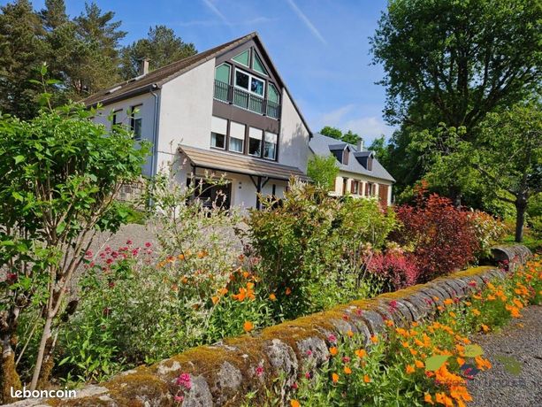 Propriété 7 pièces 287 m²
