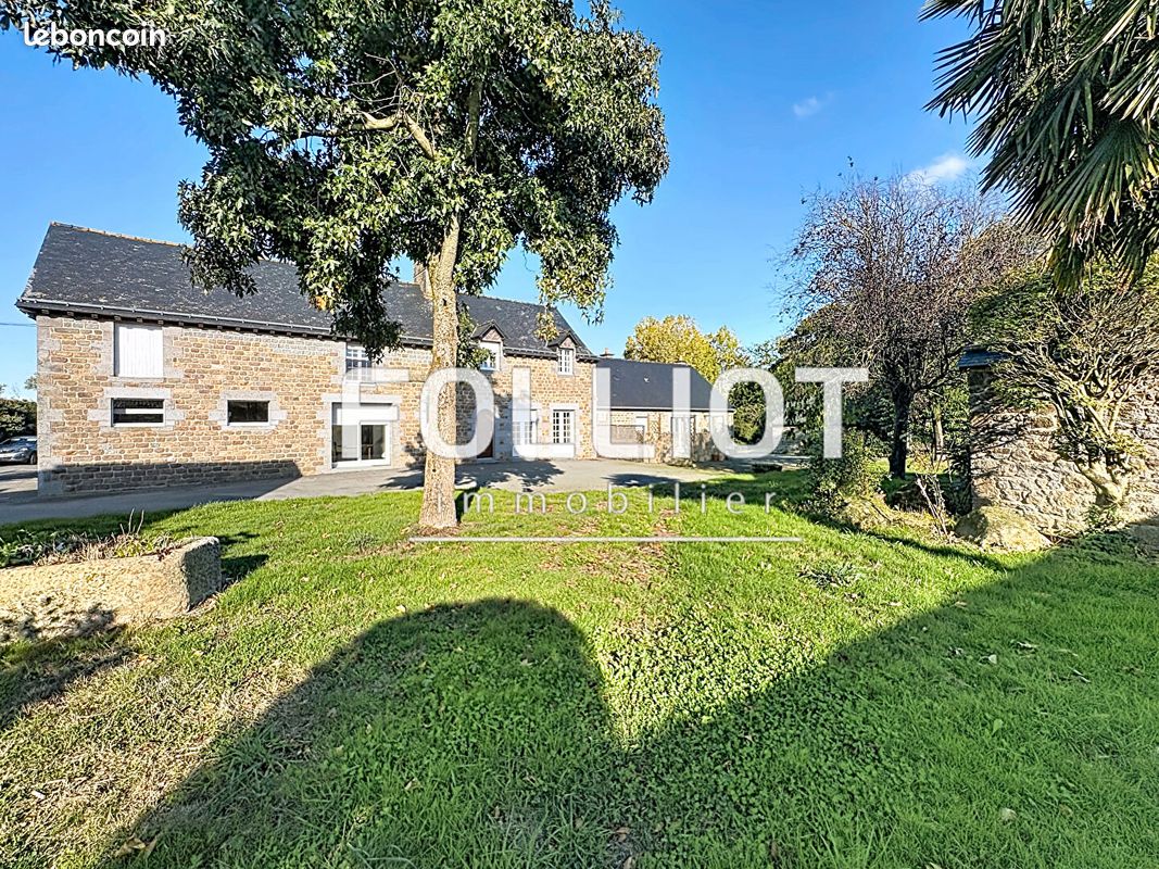 Maison 7 pièces 141 m² · à Saint-Germain-en-Coglès · 141 m² · 297 500 €