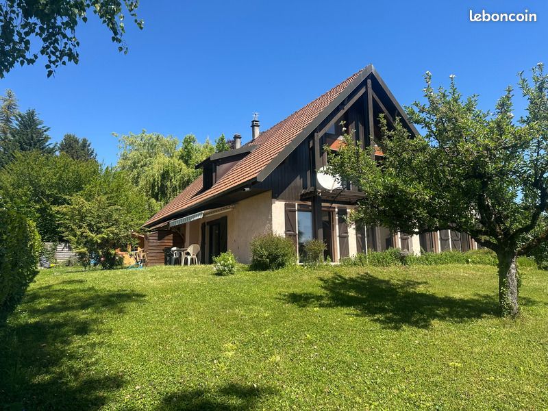 Maison 9 pièces 243 m² · à Prévessin-Moëns · 243 m² · 995 000 €