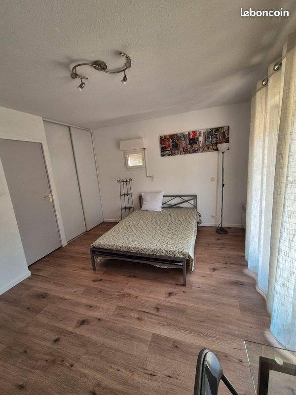 Appartement 1 pièce 26 m² · à Gradignan · 26 m² · 607 €