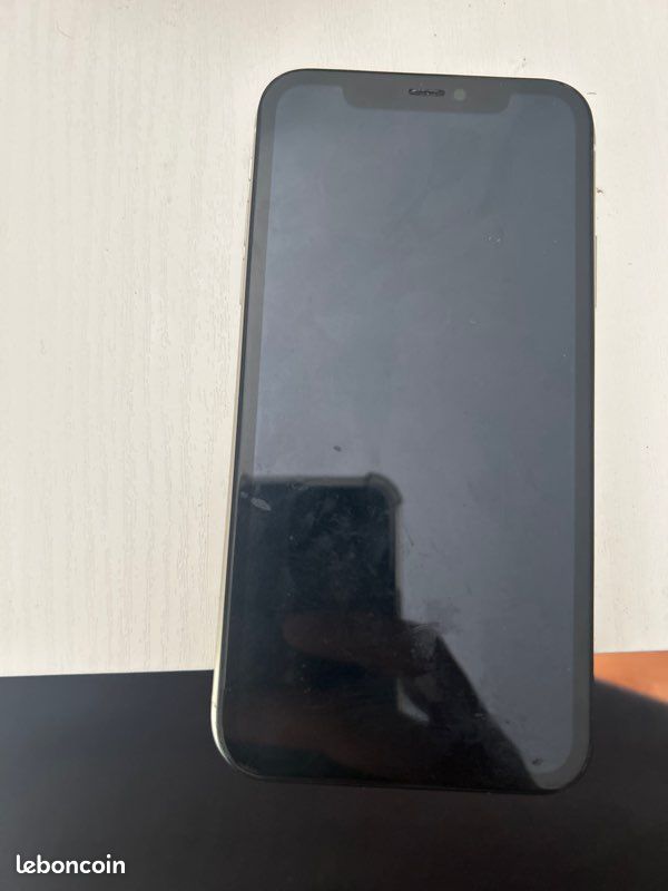 IPhone 11 pour pièces (image 1)