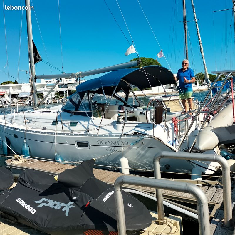 Beneteau Oceanis 381 Clipper — Vedi foto 1