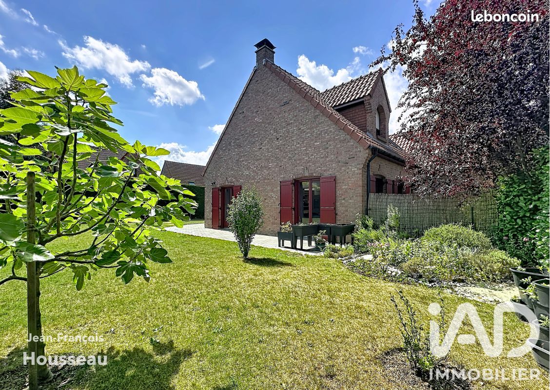 Maison 6 pièces 147 m² · à Hem · 147 m² · 574 000 €