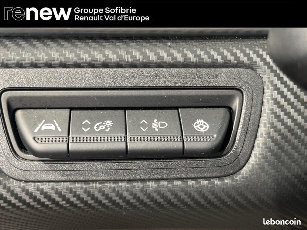 Renault Captur mild hybrid 140 R.S. Line (image 13)