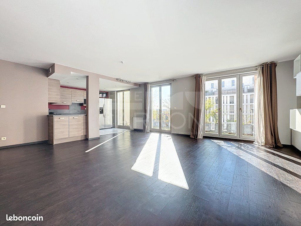 Appartement 4 pièces 88 m² · à Lyon · 88 m² · 1 450 €/mois