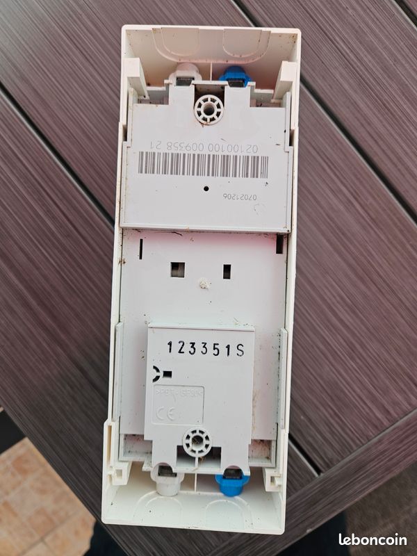 Disjoncteur differentiel 500mA 2 pôles (image 3)