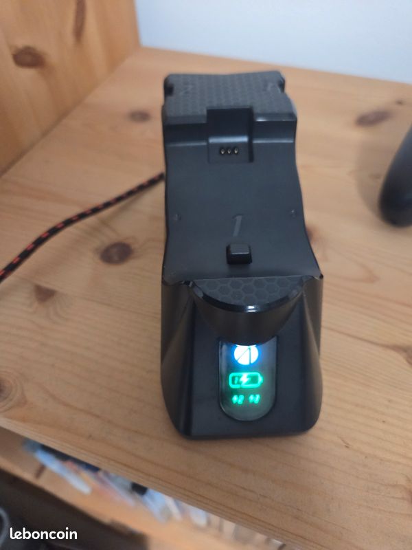 Chargeur pour manettes switch (image 3)