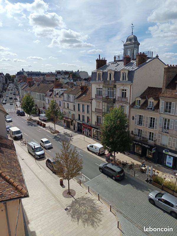 Appartement 3 pièces 65 m² · à Fontainebleau · 65 m² · 339 000 €