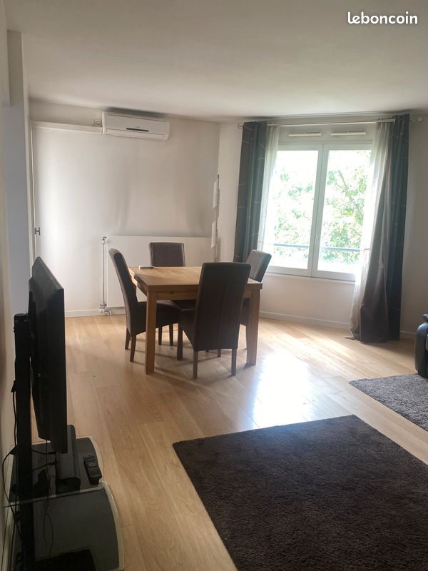Appartement 2 pièces 51 m² · à Créteil · 51 m² · 1 300 €