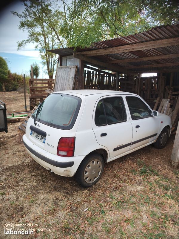 Nissan Micra automatique (image 1)