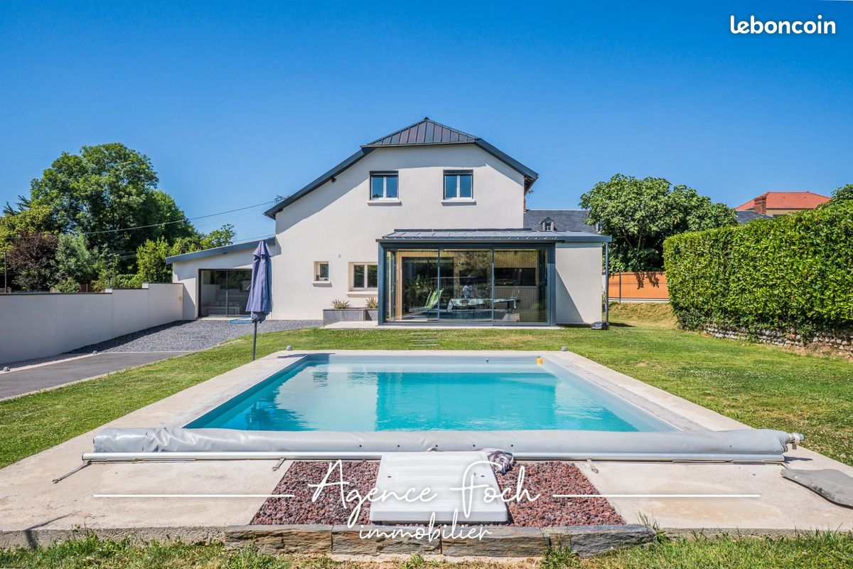Maison 5 pièces 160 m² · à Orleix · 160 m² · 319 000 €