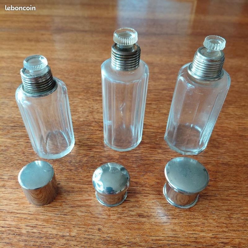 3 flacons de parfums de voyage anciens (image 3)