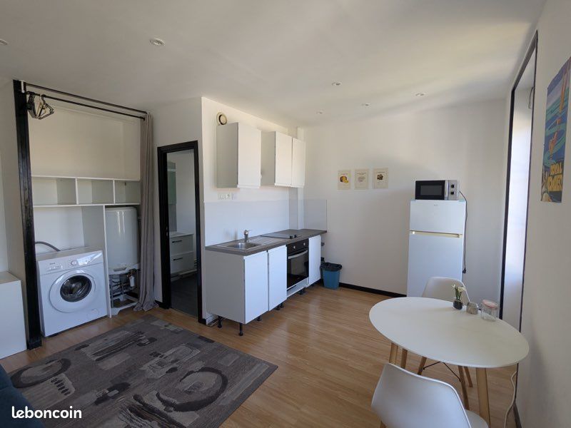 Appartement 1 pièce 23 m² · à Vierzon · 23 m² · 350 €