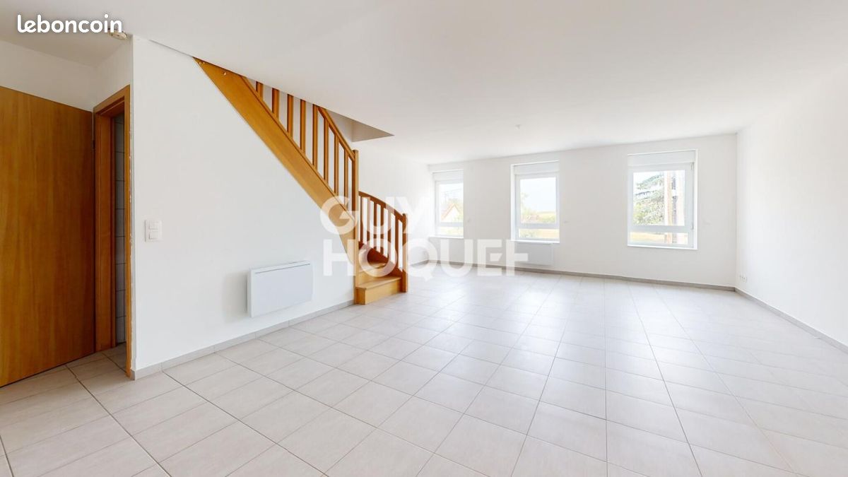 Appartement 4 pièces 102 m² · à Flétrange · 102 m² · 680 €