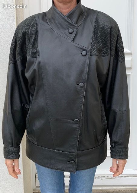 Veste En Cuir Noir Vintage Années 90 - Taille L, état 8.5/10, Coupe Classique
