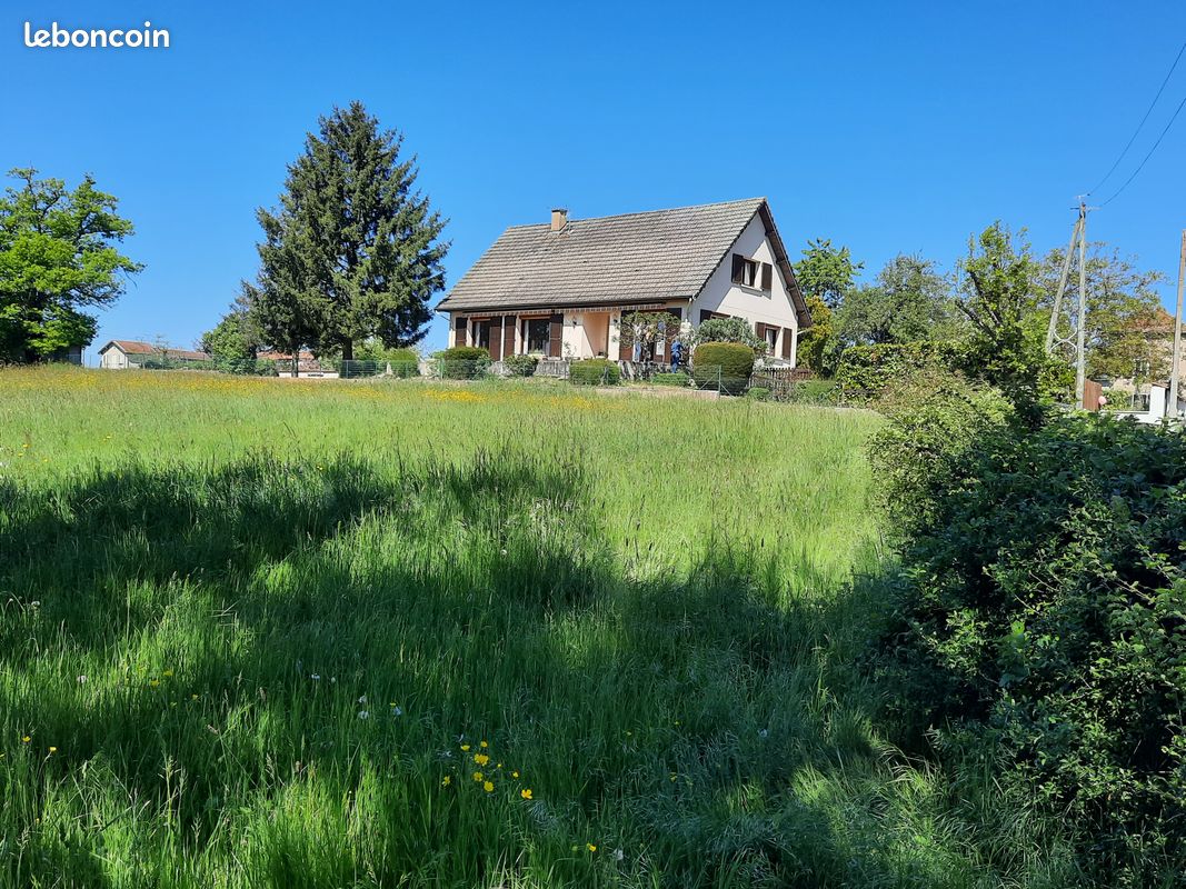 Maison 5 pièces 160 m² · à Saint-Jodard · 160 m² · 295 000 €